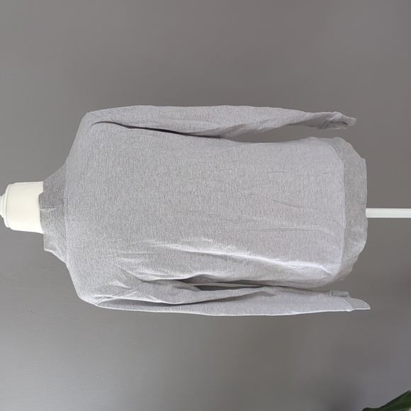 3 for $30. Open front long sleeve top - Picture 3 of 6